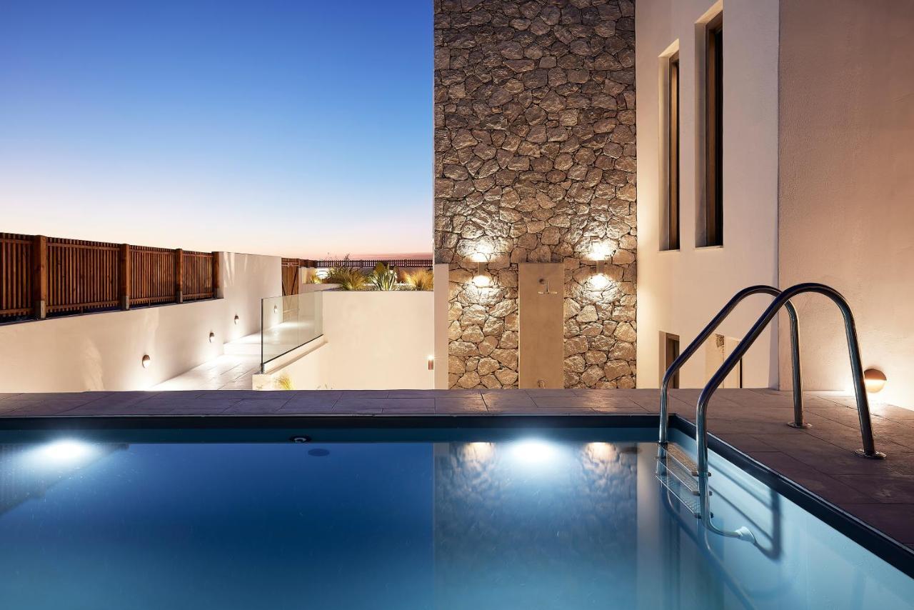 פולוניה Villa Costa Mare Milos - Delmar Collection מראה חיצוני תמונה